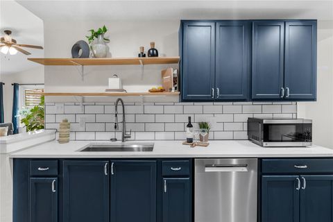 Tiny photo for 1822 Rainy Meadows DR, Austin, TX 78758 (MLS # 7965794)