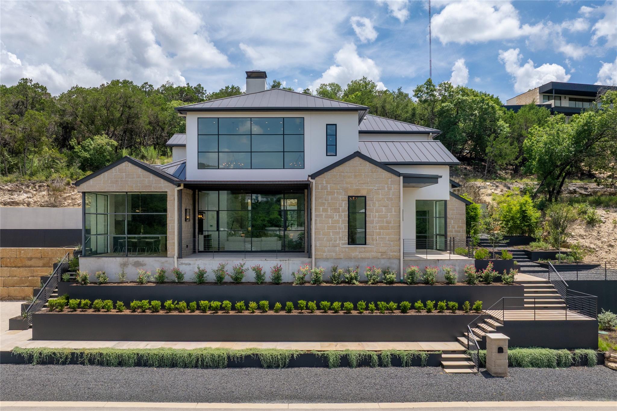 2701 Toro Canyon RD B