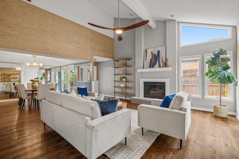 Photo of 8131 Forest Mesa DR, Austin, TX 78759 (MLS # 8829400)