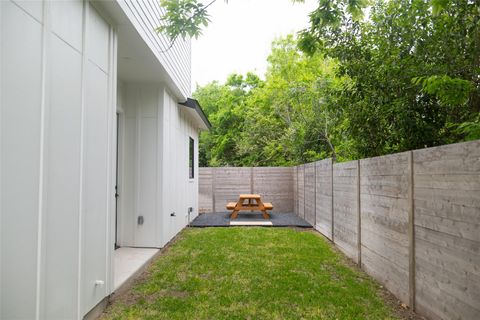 Tiny photo for 7102 Providence Ave #2, Austin, TX 78752 (MLS # 5056295)