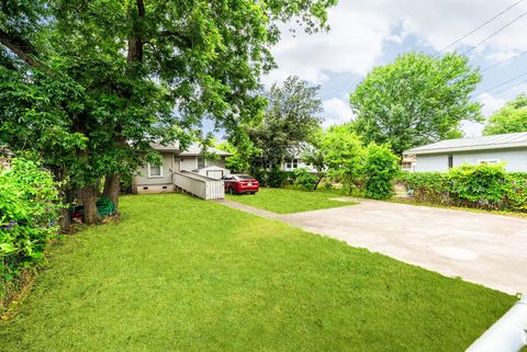 Tiny photo for 2032 E Cesar Chavez ST, Austin, TX 78702 (MLS # 6381819)