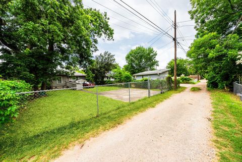 Tiny photo for 2032 E Cesar Chavez ST, Austin, TX 78702 (MLS # 6381819)