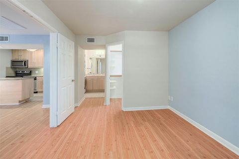 Tiny photo for 7685 Northcross DR #524, Austin, TX 78757 (MLS # 3376417)