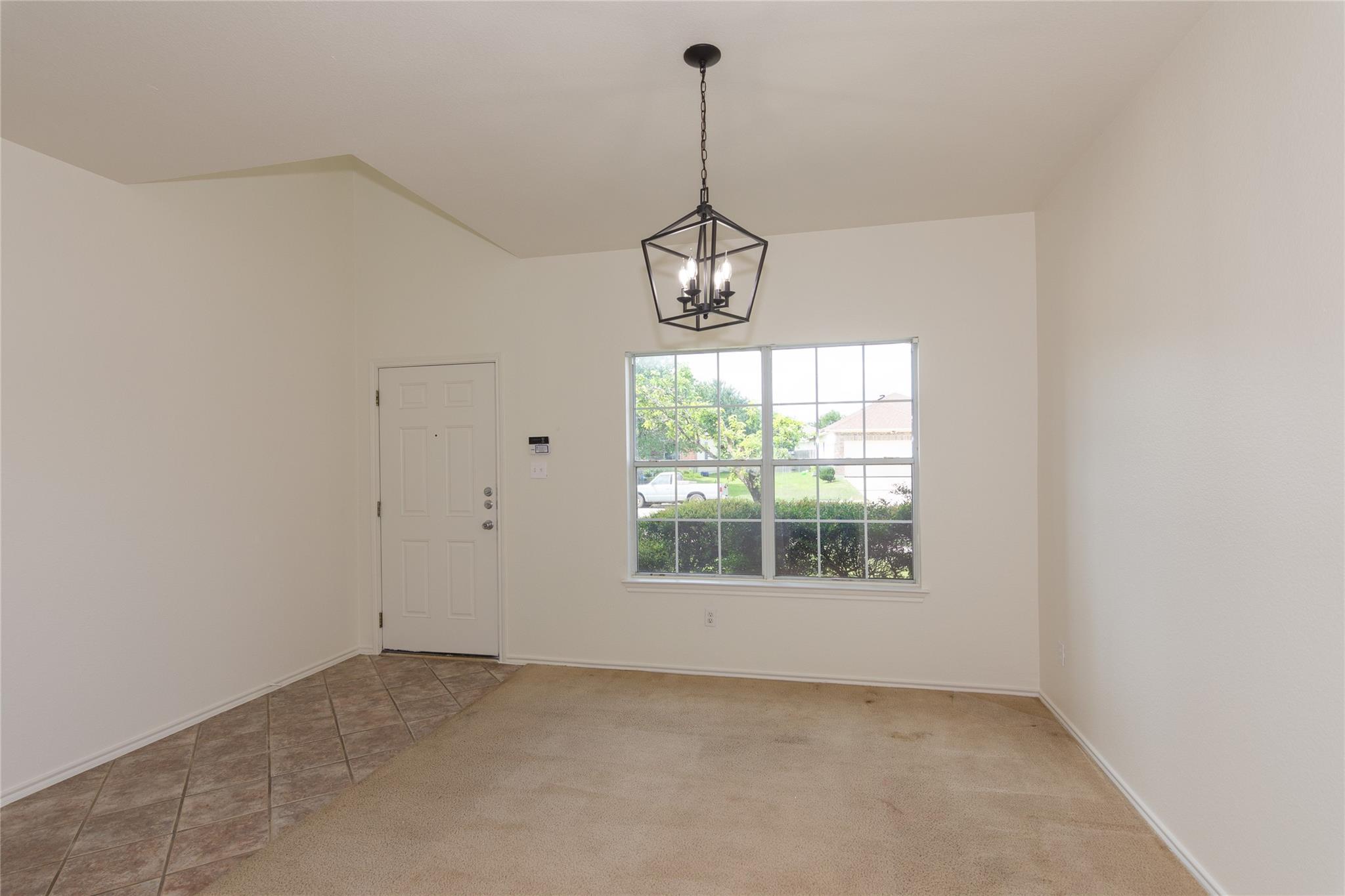 18209 Maxa DR