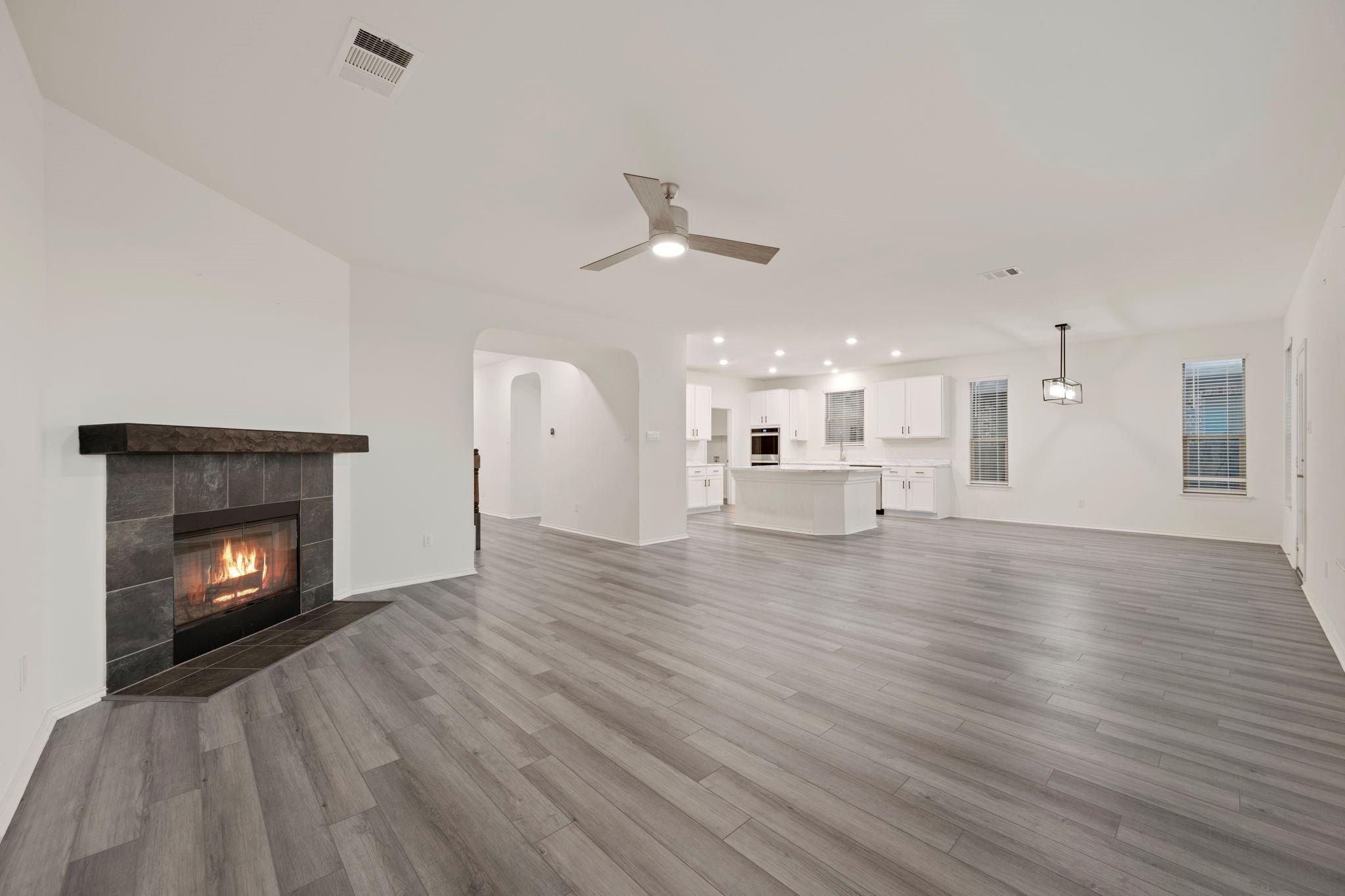 3944 Tufino LN