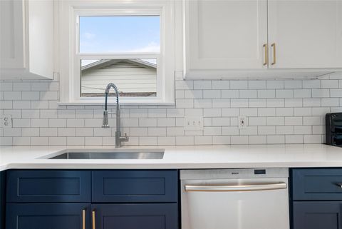 Tiny photo for 1410 Sanchez ST, Austin, TX 78702 (MLS # 9537501)