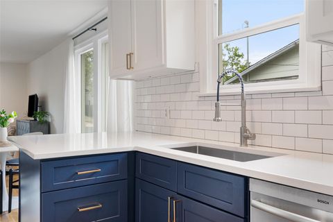 Tiny photo for 1410 Sanchez ST, Austin, TX 78702 (MLS # 9537501)