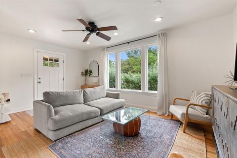 Tiny photo for 1410 Sanchez ST, Austin, TX 78702 (MLS # 9537501)
