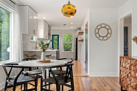 Tiny photo for 1410 Sanchez ST, Austin, TX 78702 (MLS # 9537501)