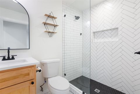 Tiny photo for 1410 Sanchez ST, Austin, TX 78702 (MLS # 9537501)