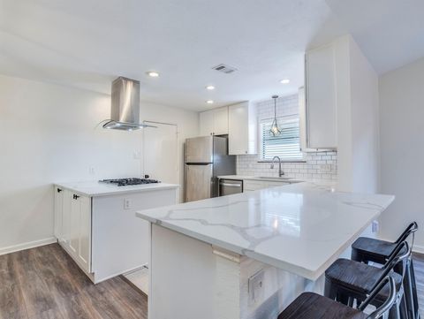 Photo of 9813 Willers WAY, Austin, TX 78748 (MLS # 4720132)