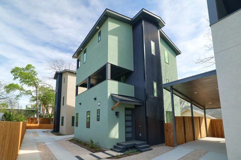 Photo of 2818 E 22nd ST #2, Austin, TX 78722 (MLS # 9684980)