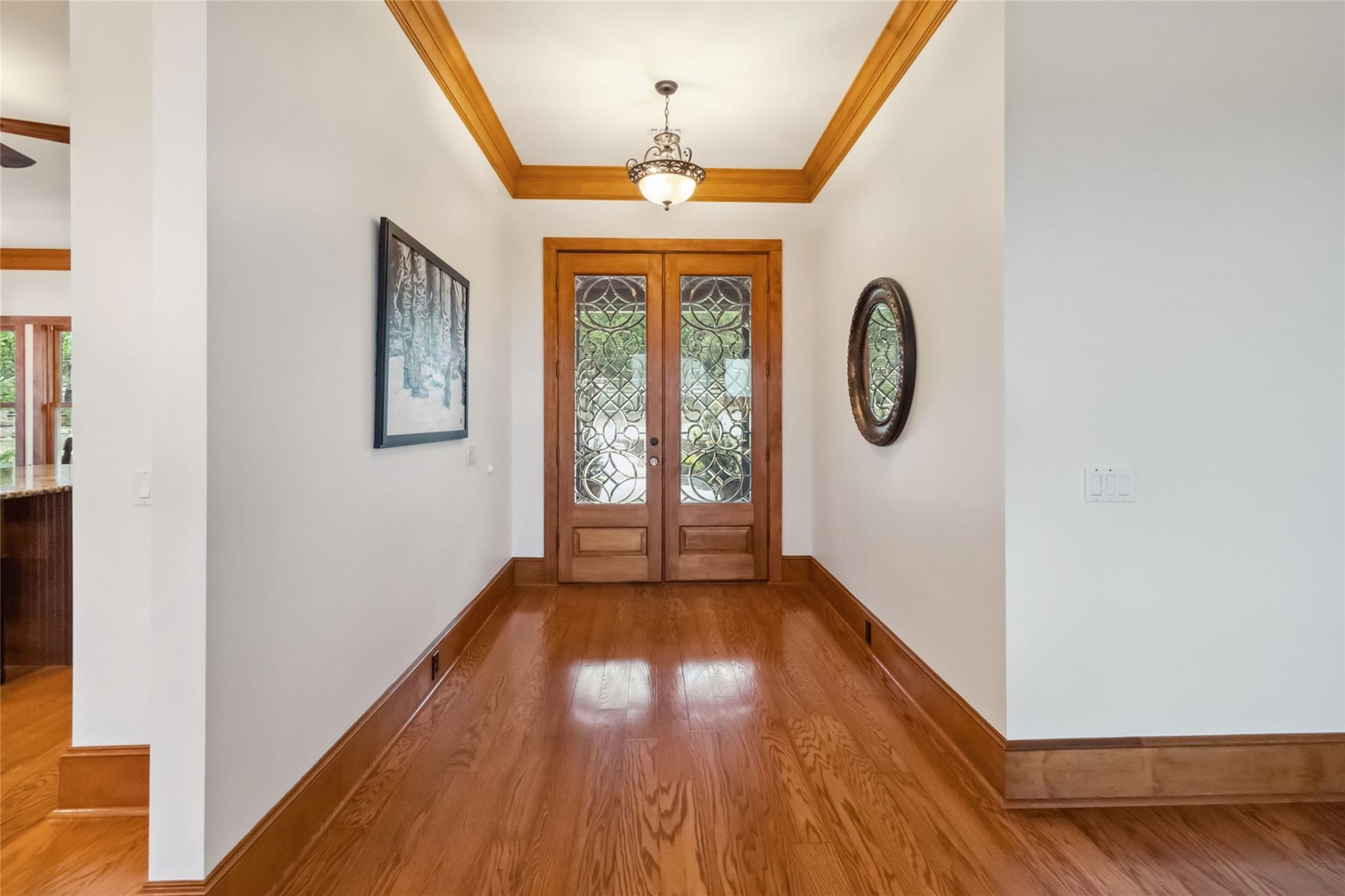 402 Lander LN