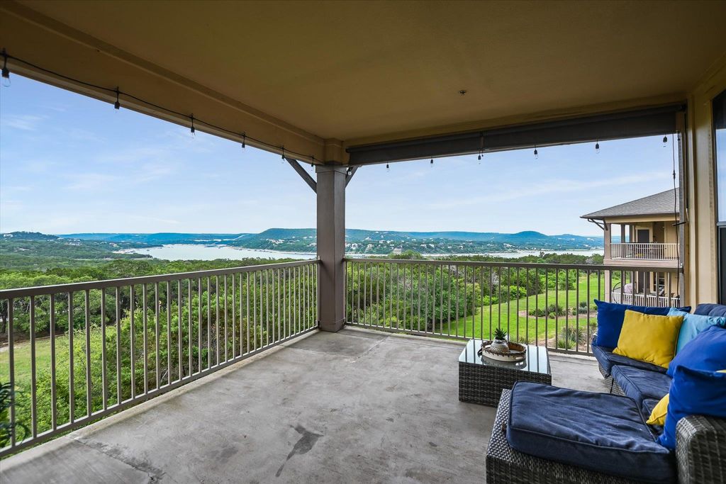 Photo of 17800 Edgewood WAY #301, Jonestown, TX 78645 (MLS # 1212400)