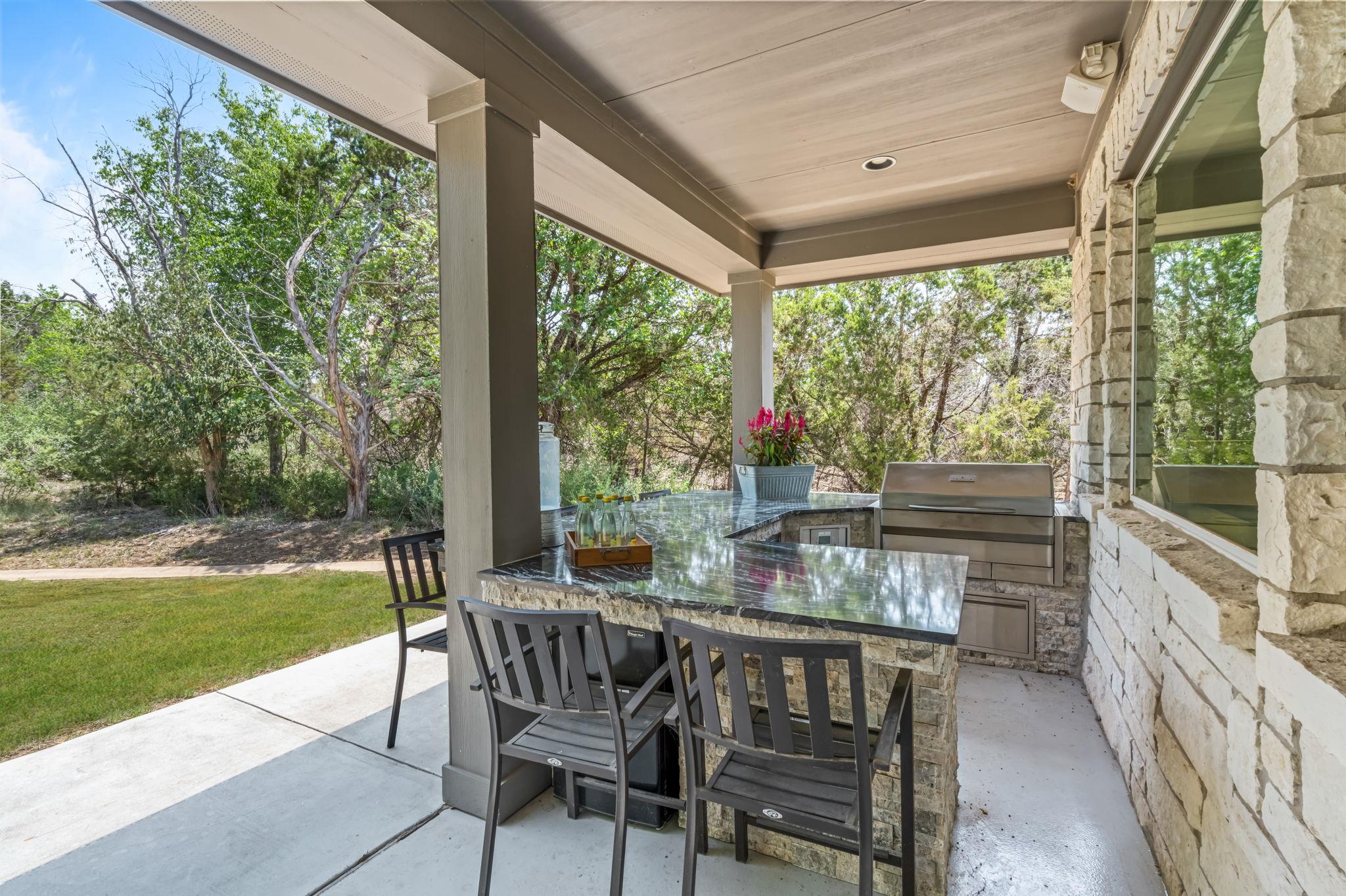1280 Lucca DR
