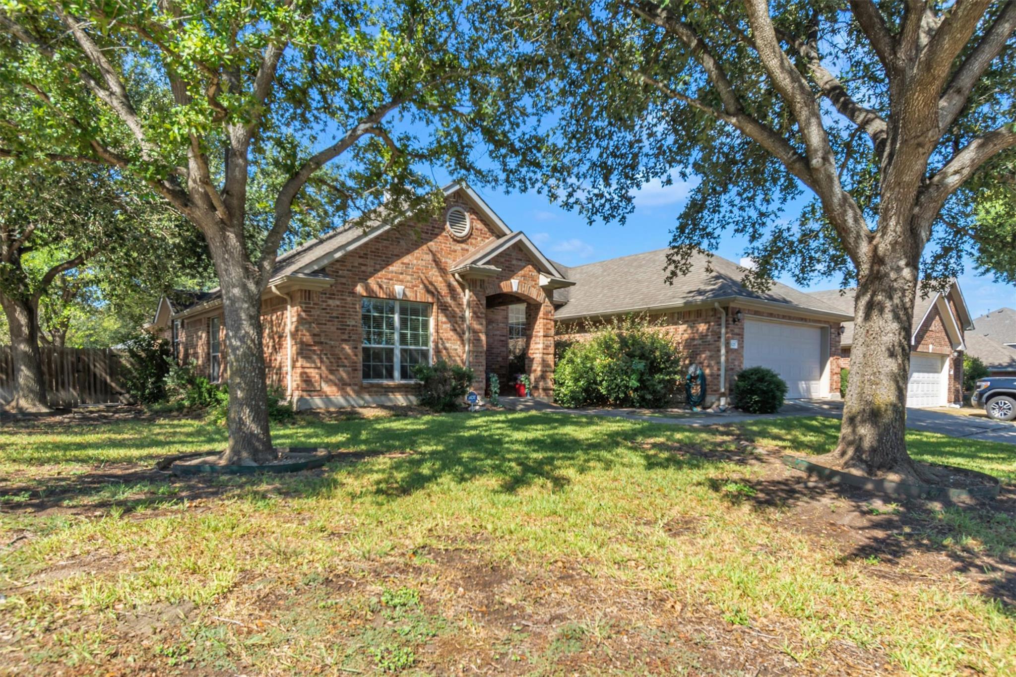 125 Amber Ash DR