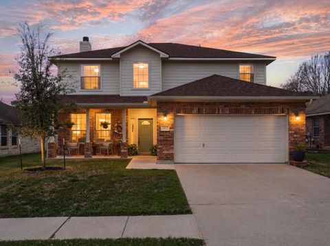 Photo of 1403 Melissa Oaks LN, Austin, TX 78744 (MLS # 7433828)