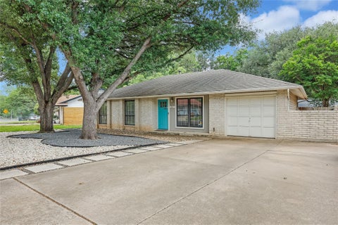 Tiny photo for 307 Thistlewood DR, Austin, TX 78745 (MLS # 6952125)