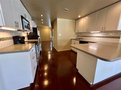 Photo of 2408 Leon ST #113, Austin, TX 78705 (MLS # 5217704)