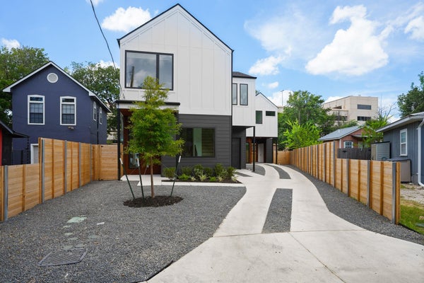 913 CAPITOL CT # 1, AUSTIN, TX 78756 - Image 3dfa7b84c00cbaa9a2925d7e18aa3c8a/1656510106