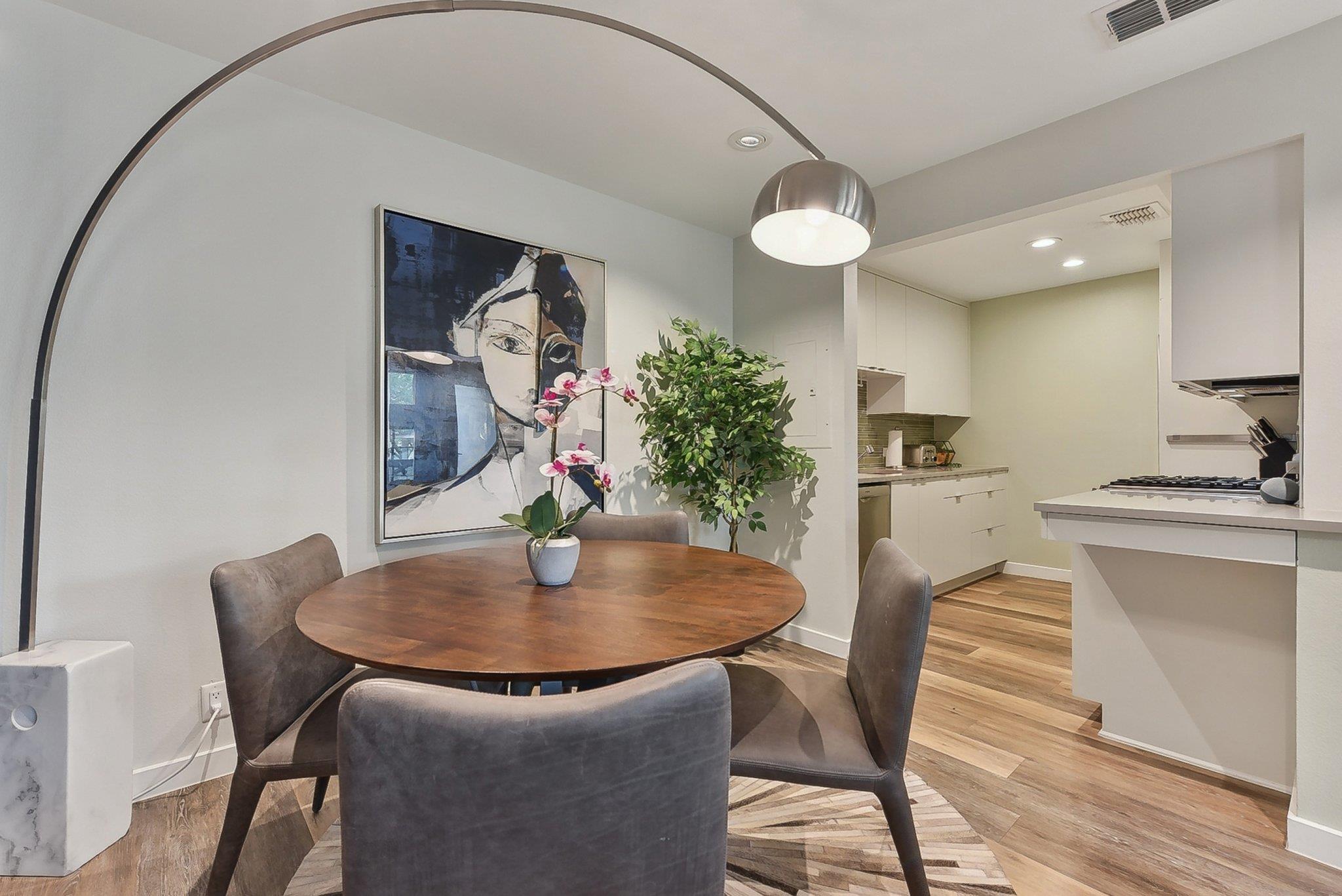 1106 W 6th ST 210