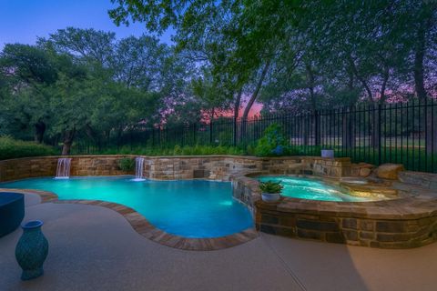 Photo of 104 Fenway CT, Lakeway, TX 78734 (MLS # 8943718)