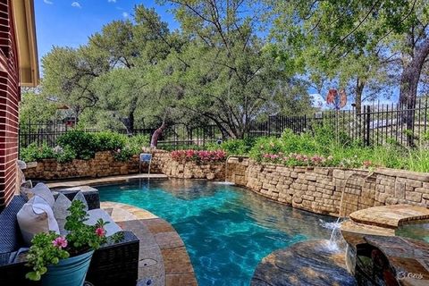 Photo of 104 Fenway CT, Lakeway, TX 78734 (MLS # 8943718)