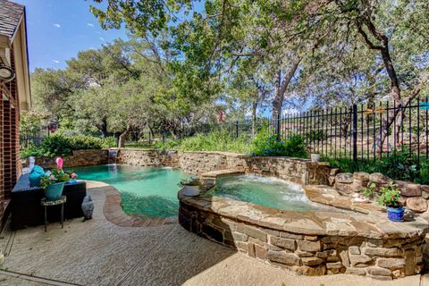 Tiny photo for 104 Fenway CT, Lakeway, TX 78734 (MLS # 8943718)
