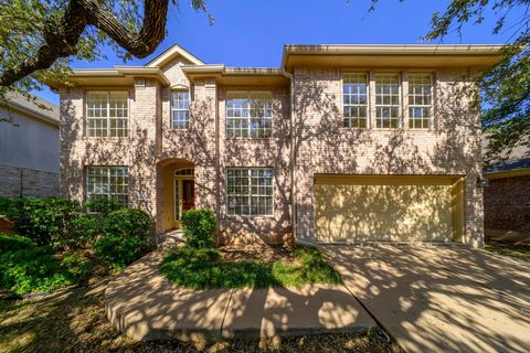 Photo of 11116 Pebble Garden LN, Austin, TX 78739 (MLS # 3414587)