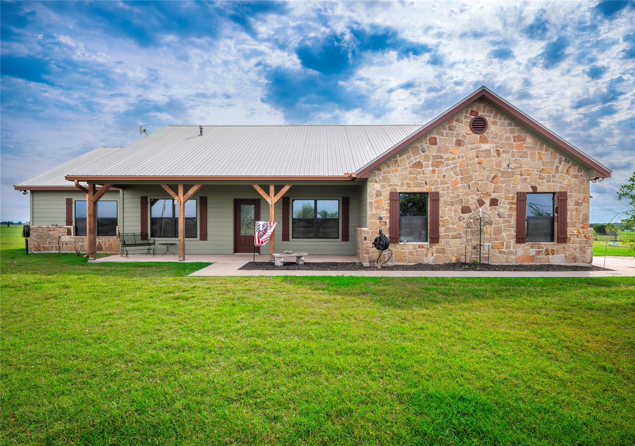 877 County Road 455