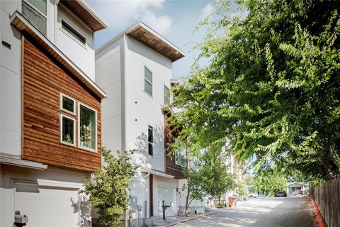 Photo of 3007 E 12th ST #4, Austin, TX 78702 (MLS # 4066501)