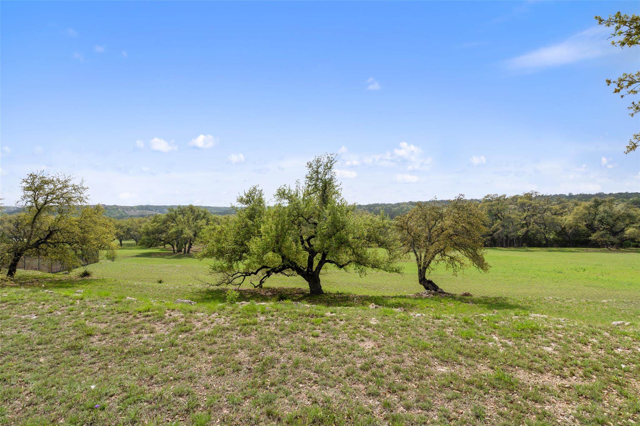 2910 La Ventana PKWY