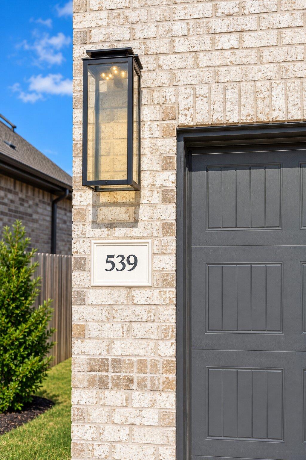 539 Great Lawn BND