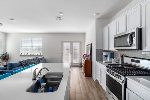 Tiny photo for 14108 Sage Blossom DR, Manor, TX 78653 (MLS # 1999700)