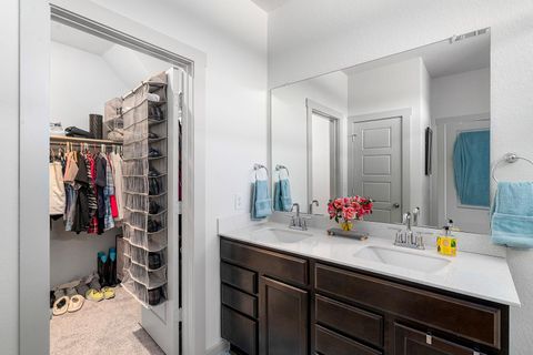 Tiny photo for 14108 Sage Blossom DR, Manor, TX 78653 (MLS # 1999700)