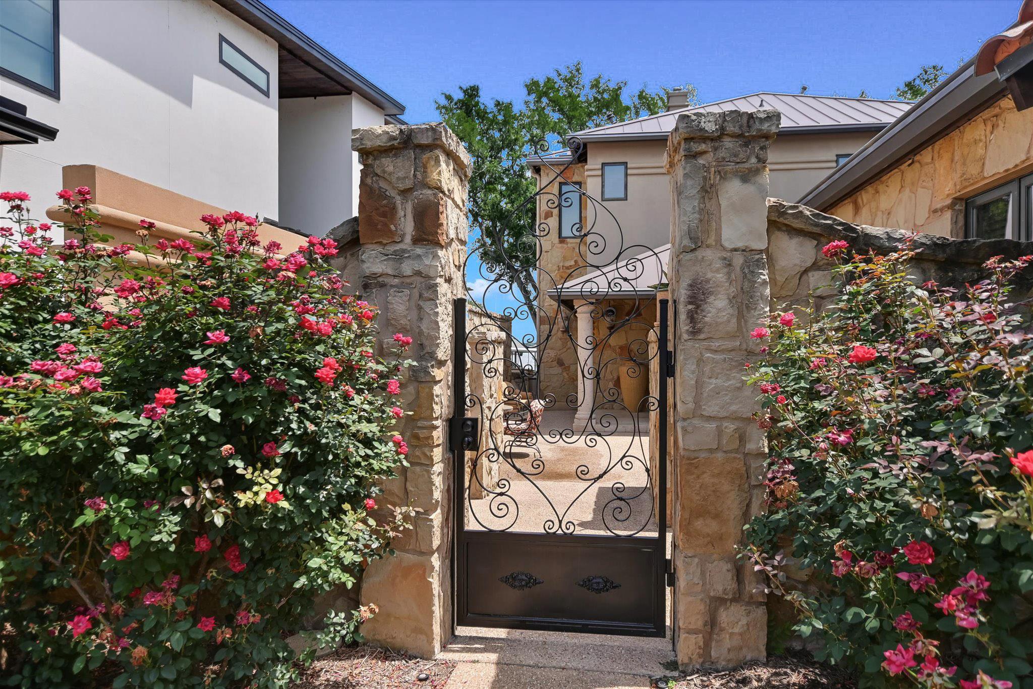 507 Sandy Mountain DR