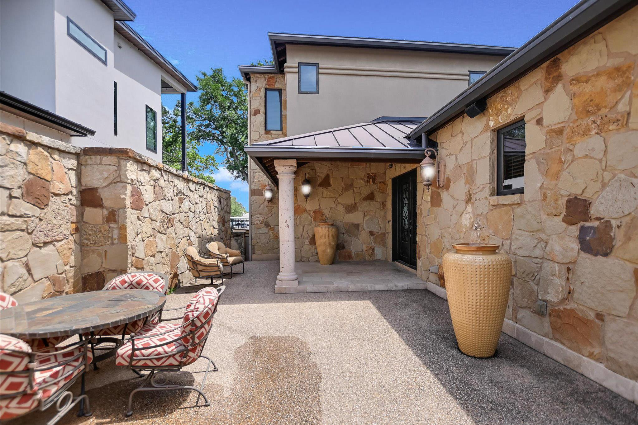 507 Sandy Mountain DR