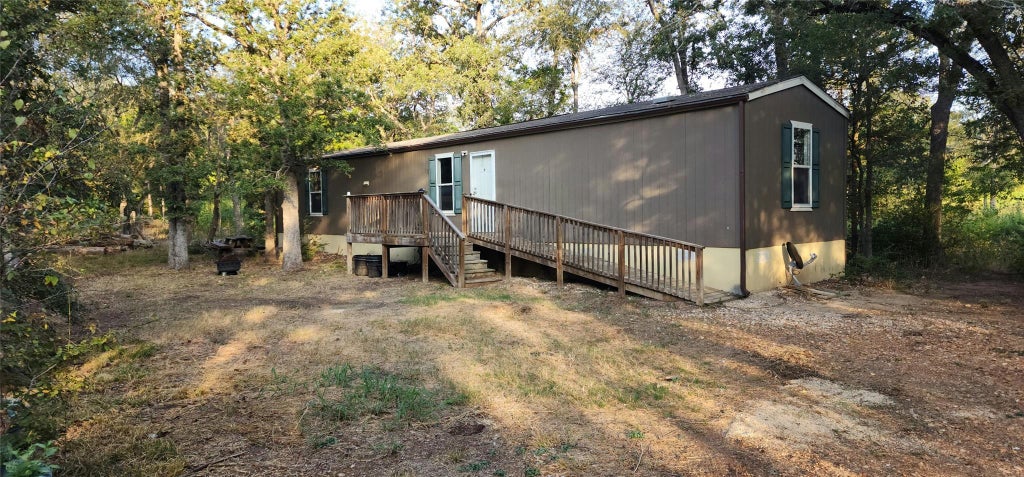 Photo of 194 Fm 2104, Smithville, TX 78957 (MLS # 1579141)