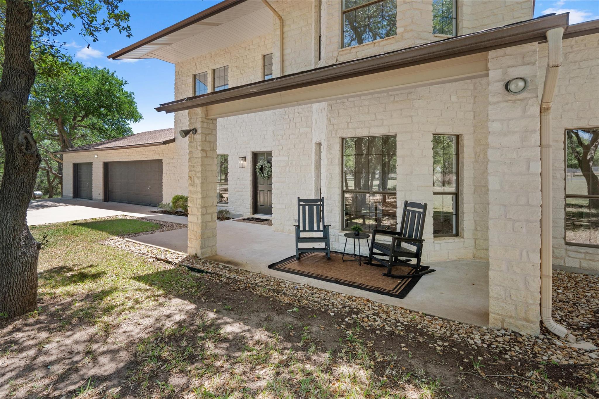 2833 Cedar Hollow RD