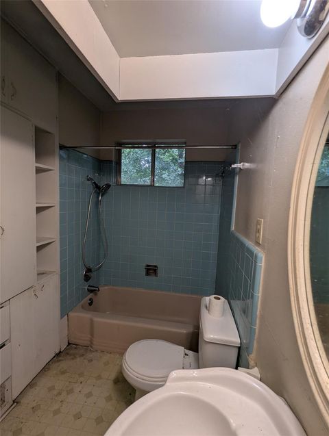 Tiny photo for 1110 Somerset Ave, Austin, TX 78753 (MLS # 1688287)