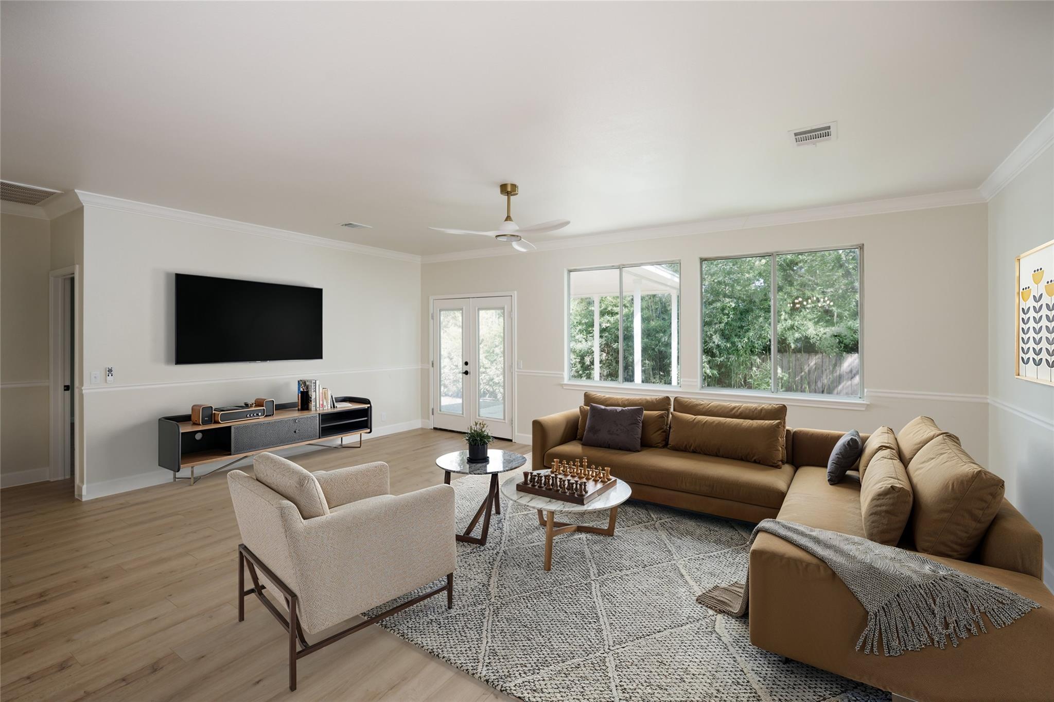337 Tobin DR