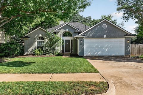 Photo of 1811 Old Mill RD, Cedar Park, TX 78613 (MLS # 3309831)