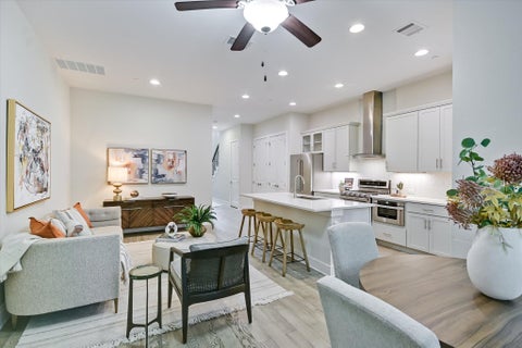 Photo of 4323 Spicewood Springs RD #10, Austin, TX 78759 (MLS # 8144532)