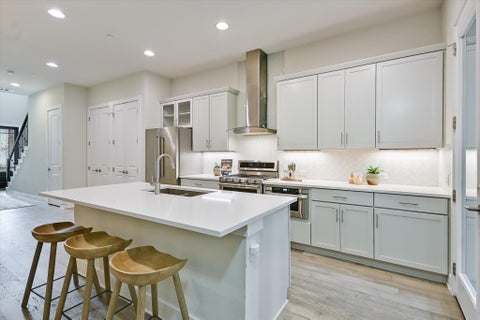 Tiny photo for 4323 Spicewood Springs RD #10, Austin, TX 78759 (MLS # 8144532)