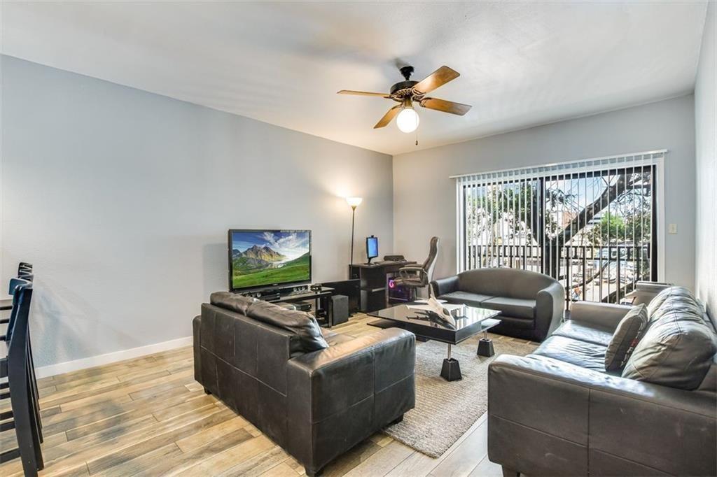 1908 SAN ANTONIO ST 213