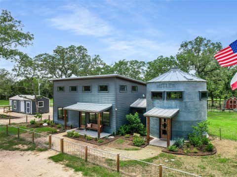 Photo of 226 Stolle LN, Flatonia, TX 78941 (MLS # 6172921)