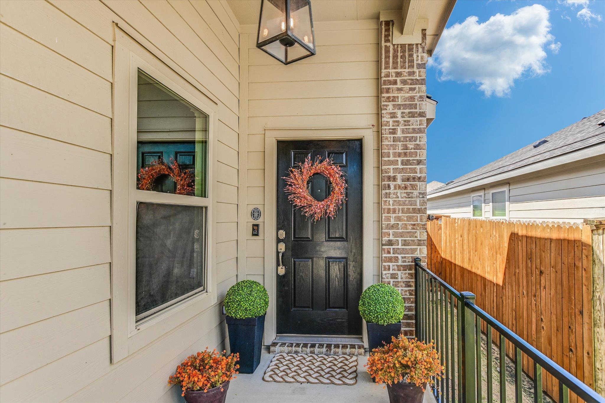 216 Xanadu DR