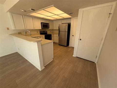 Tiny photo for 7924 Ridgeline N N, Austin, TX 78731 (MLS # 5054885)
