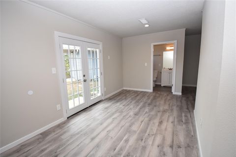 Tiny photo for 609 Nomad DR, Spicewood, TX 78669 (MLS # 3404276)