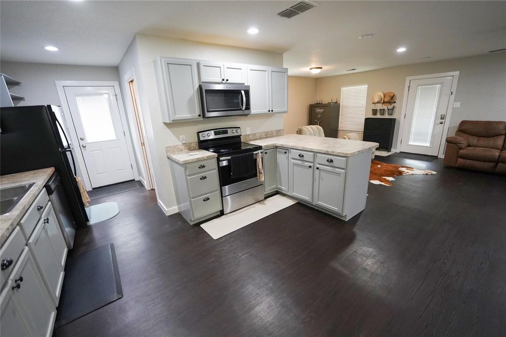 Photo of 3363 Fm 713, Lockhart, TX 78644 (MLS # 5303971)